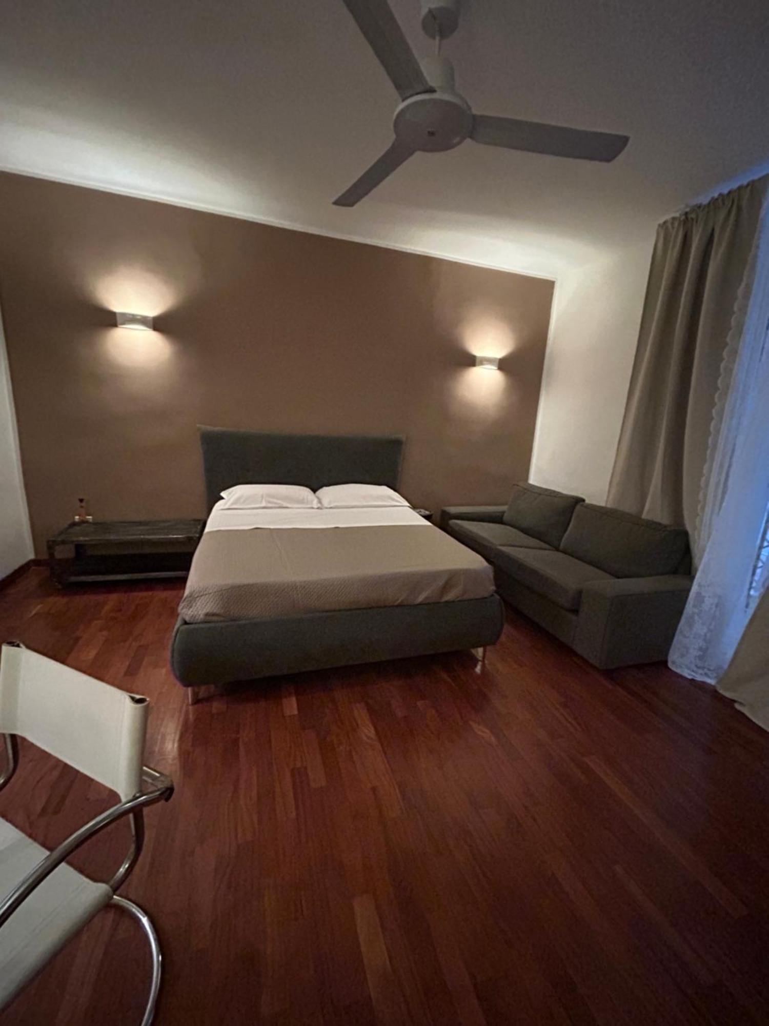 Anni Apartment Chiaia 那不勒斯 外观 照片