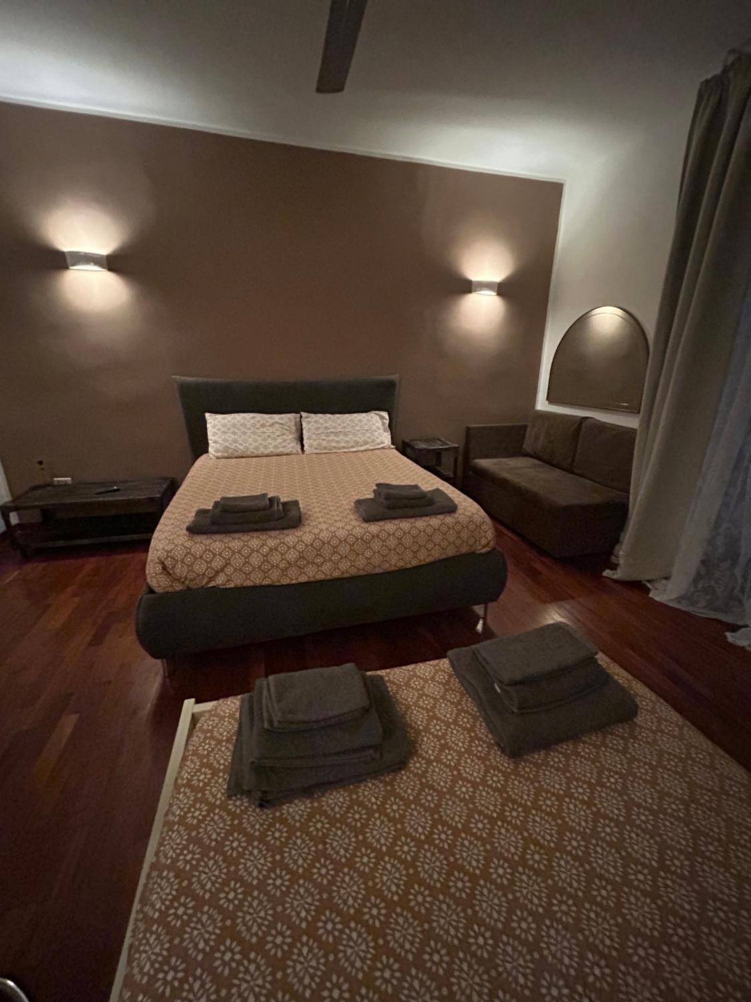Anni Apartment Chiaia 那不勒斯 外观 照片